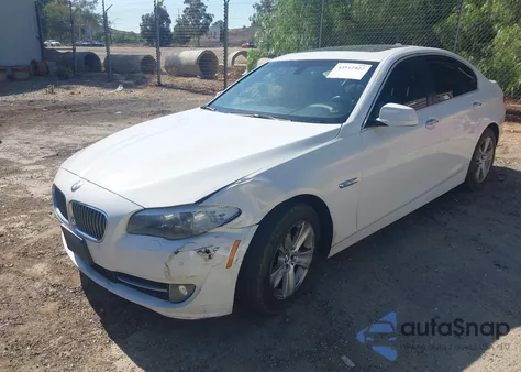 2013 BMW 528I из США, поврежденный, VIN WBAXG5C51DDY36412